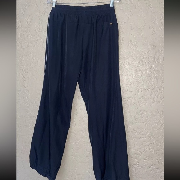 NIKE THE ATHLETIC DEPT. WOMEN'S LINED BLACK TRACKPANTS SIZE L ELASTIC WAIST - Picture 2 of 13